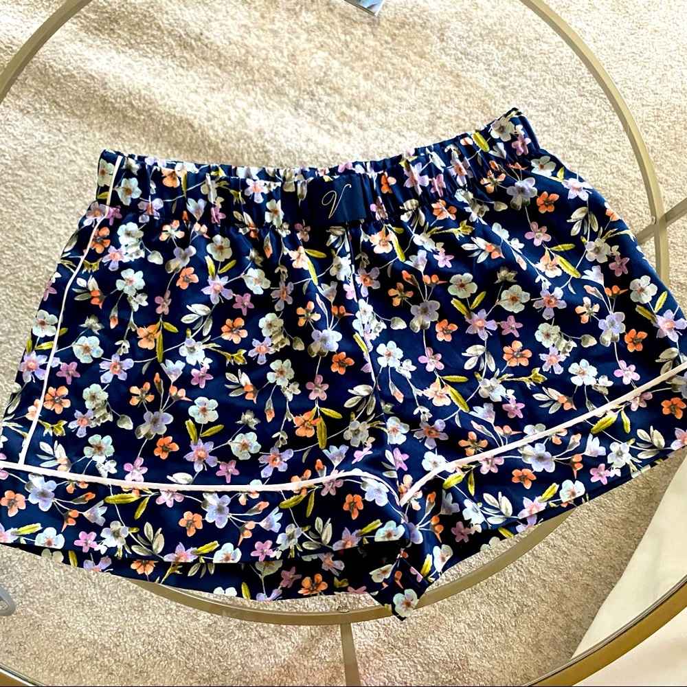 New Victorias Secret Sleep Shorts Floral XS
